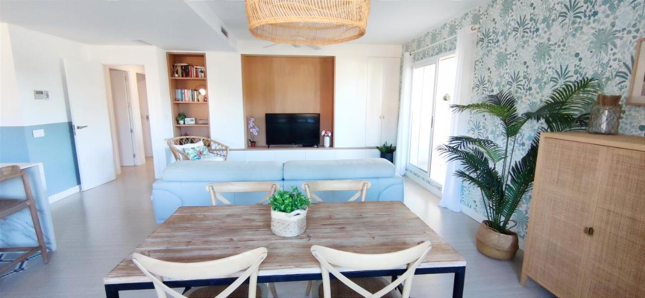 Apartamento Lagos Del Castillo By Denia Costa Esterno foto