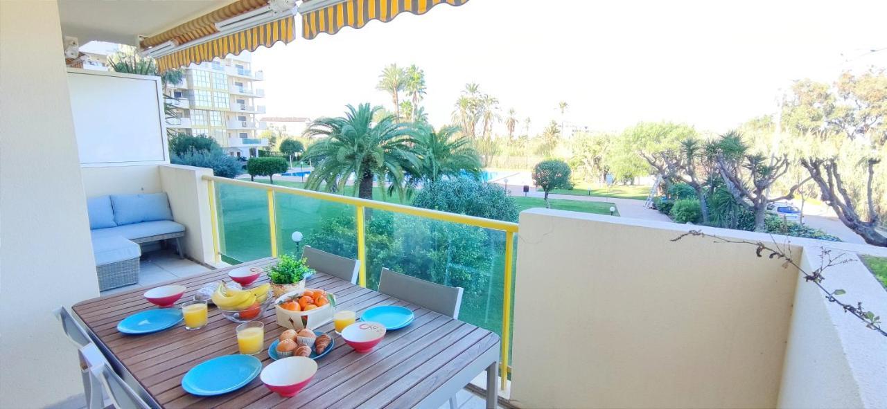 Apartamento Lagos Del Castillo By Denia Costa Esterno foto